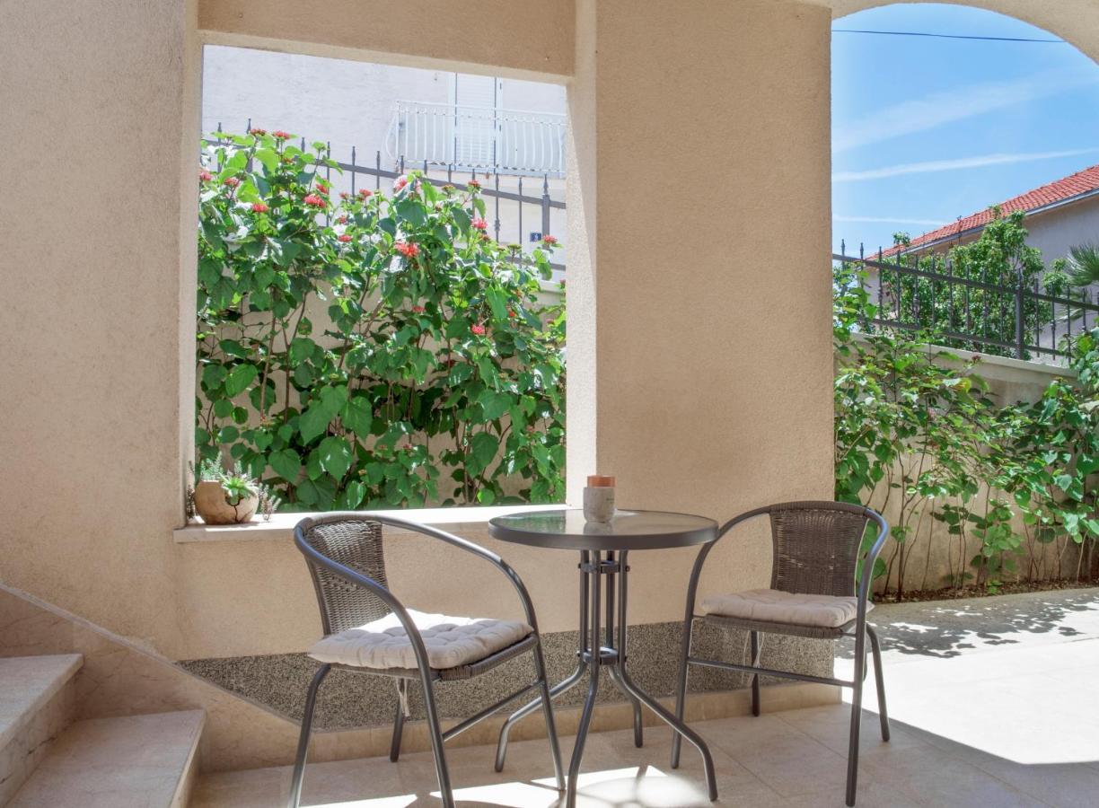 Apartmani Vudrag Trogir Exteriör bild